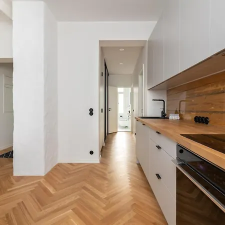 Hilltop - Kaupmehe Apartment *